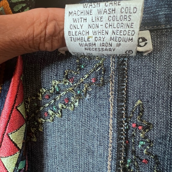 BLUTIQUE Women’s Embroidered Boho/Y2K Denim Jacket SZ:M - Picture 12 of 14